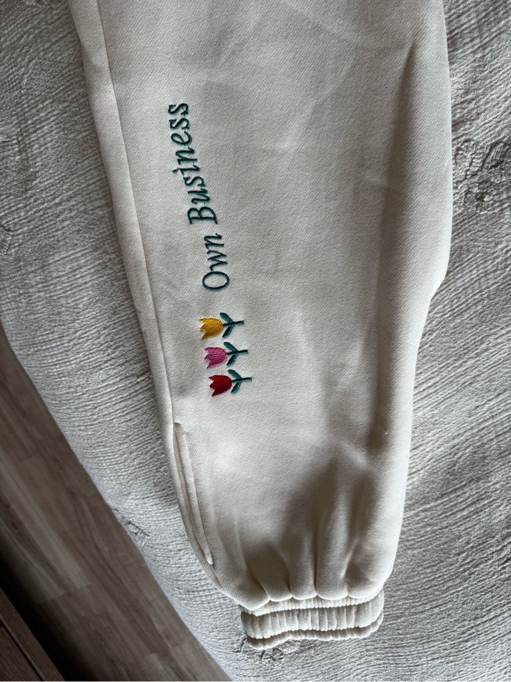 Yellow The Label sweatpants size small - Picture 2 of 3